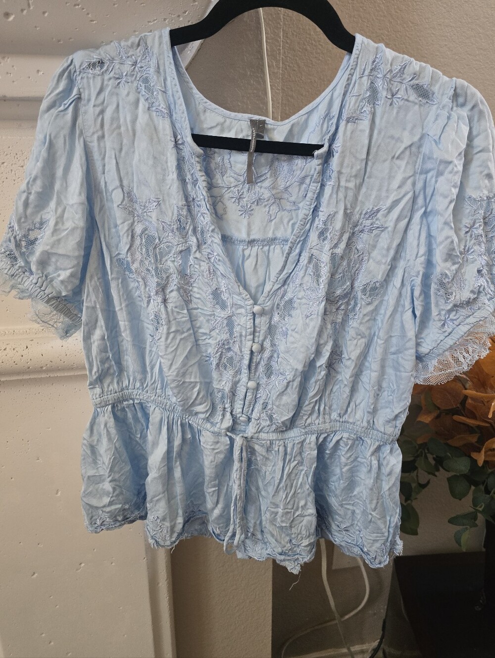 Anthropologie Light Blue Embroidered Peplum Women's Top LARGE